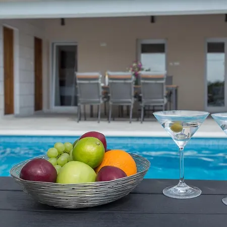 Villa Fig-3